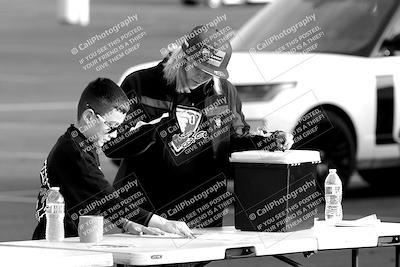 media/Mar-20-2023-Moto Forza (Mon) [[d0bbc59e78]]/Around the Pits/